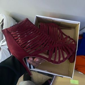 Boutique Red Pumps